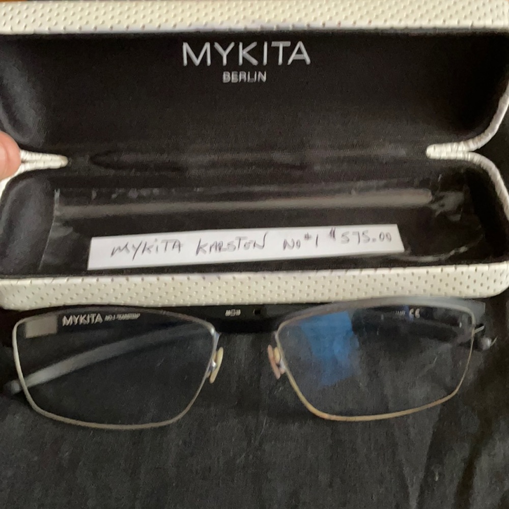 Reading glasses